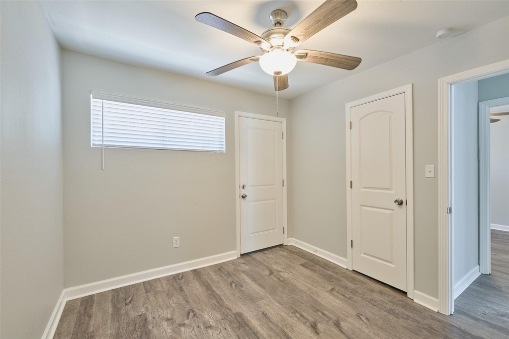 16 Harbour Row Drive - Photo 19