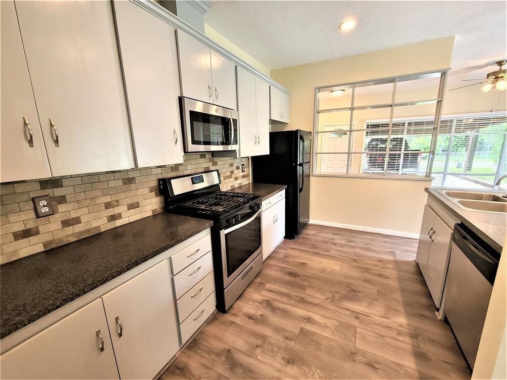 503 Riveredge Drive - Photo 4