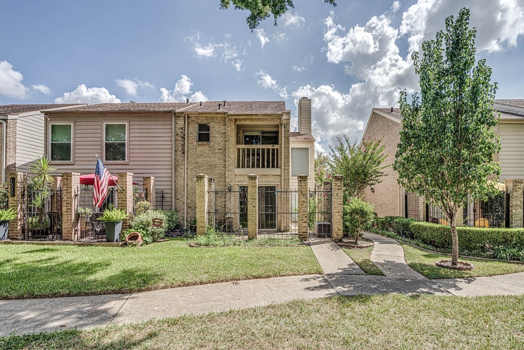 800 Country Place Drive - Photo 40