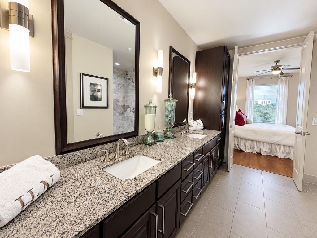 10401 Town And Country Way - Photo 3
