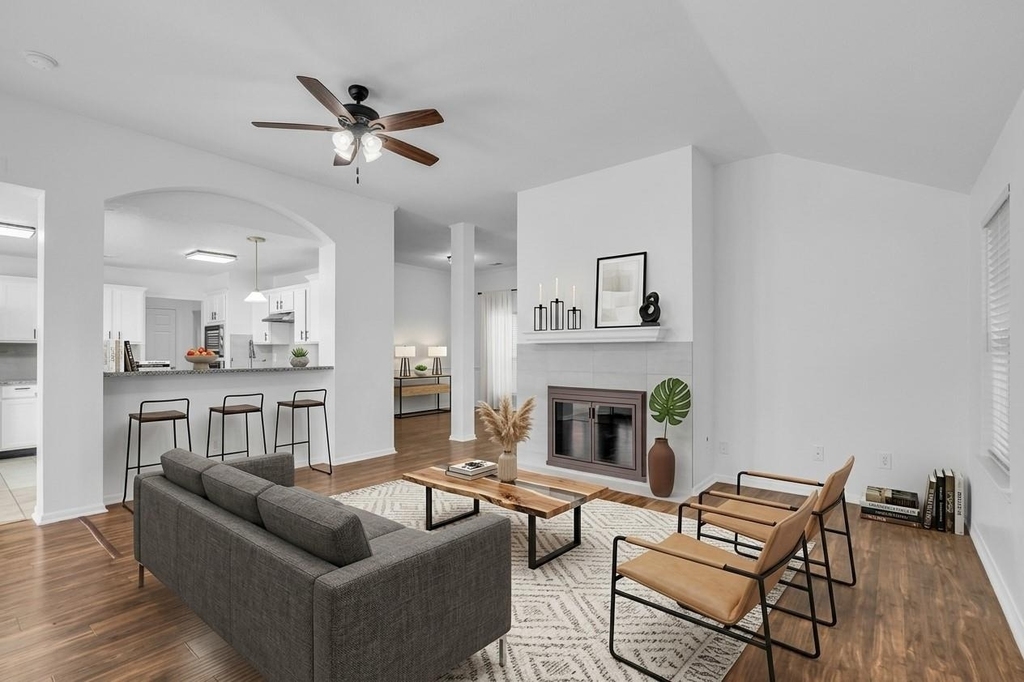 15331 Goodman Street - Photo 5