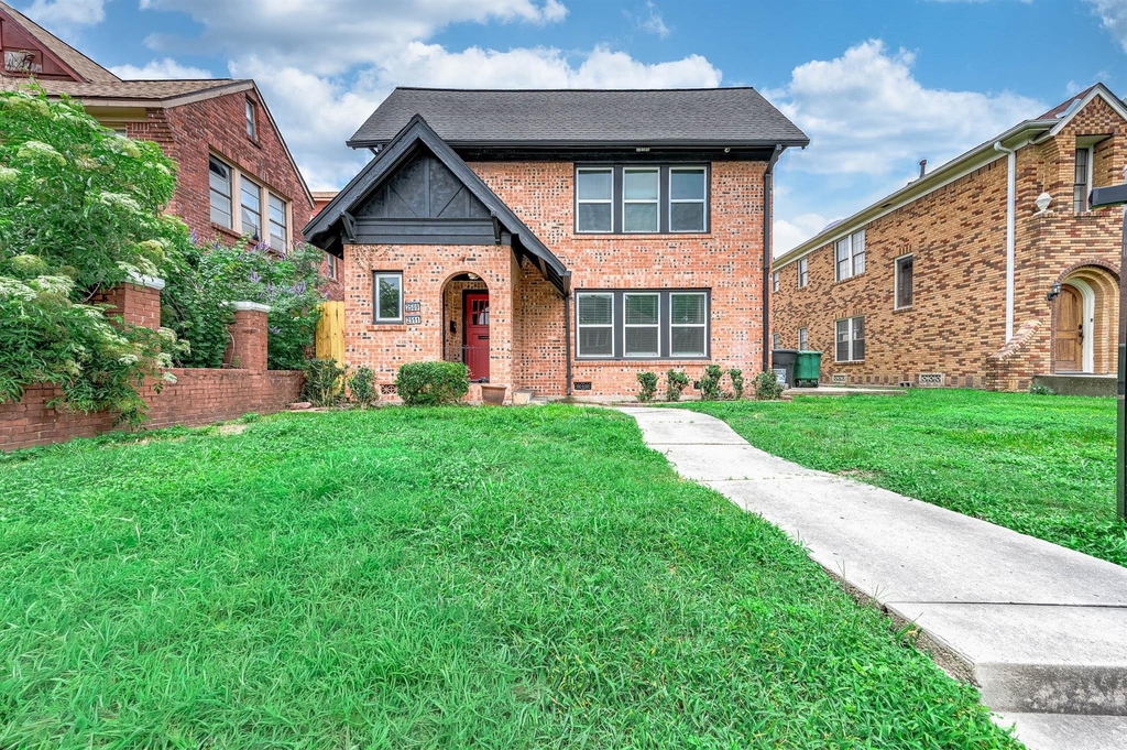 2511 Arbor Street - Photo 1
