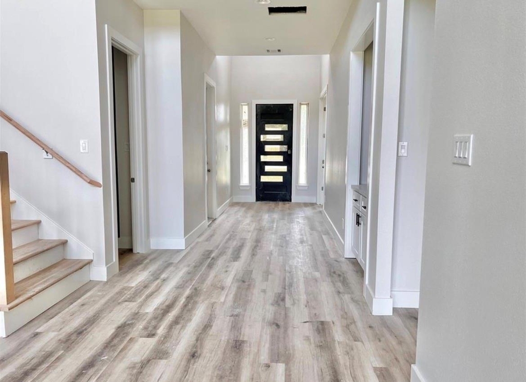 9905 Excaliburs Court - Photo 2