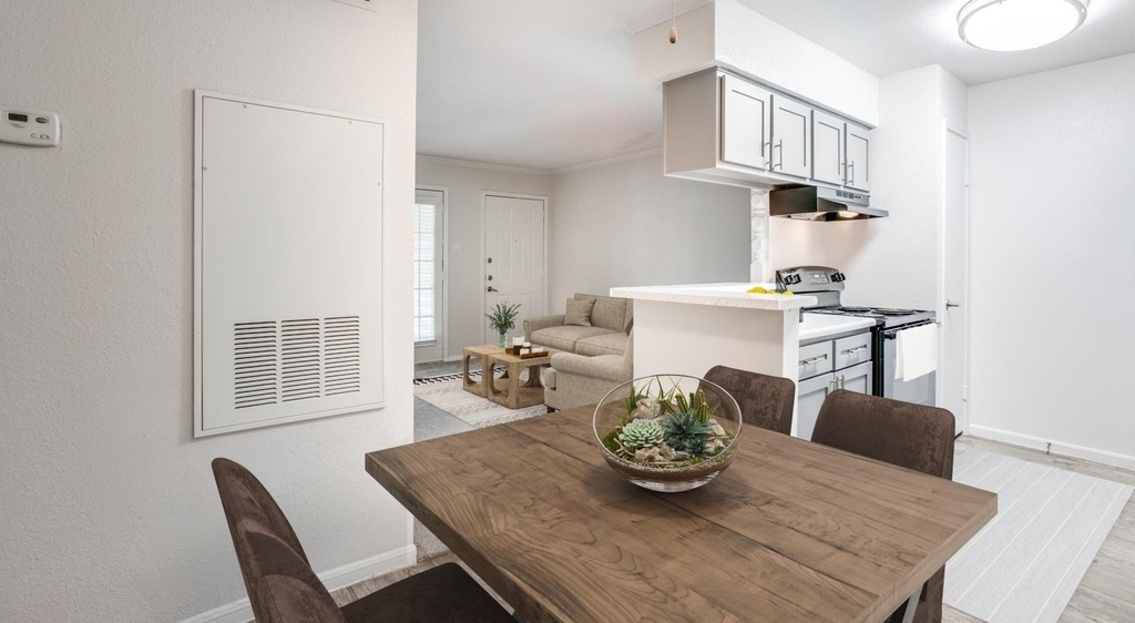 11810 Hammond Drive - Photo 1