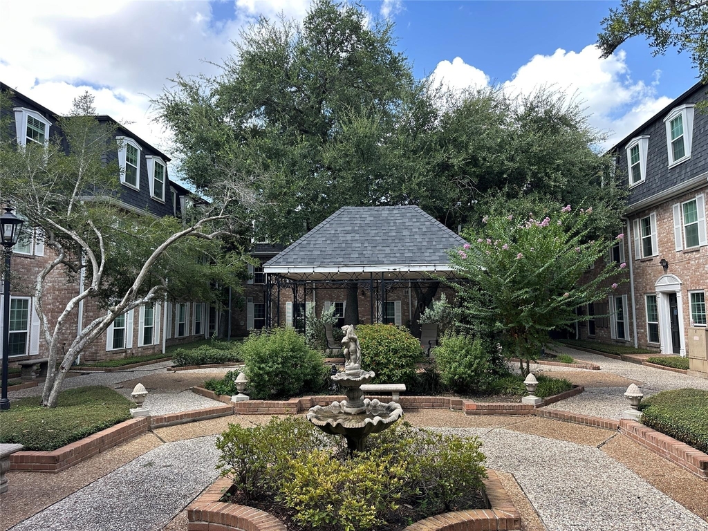 359 N Post Oak Lane - Photo 20