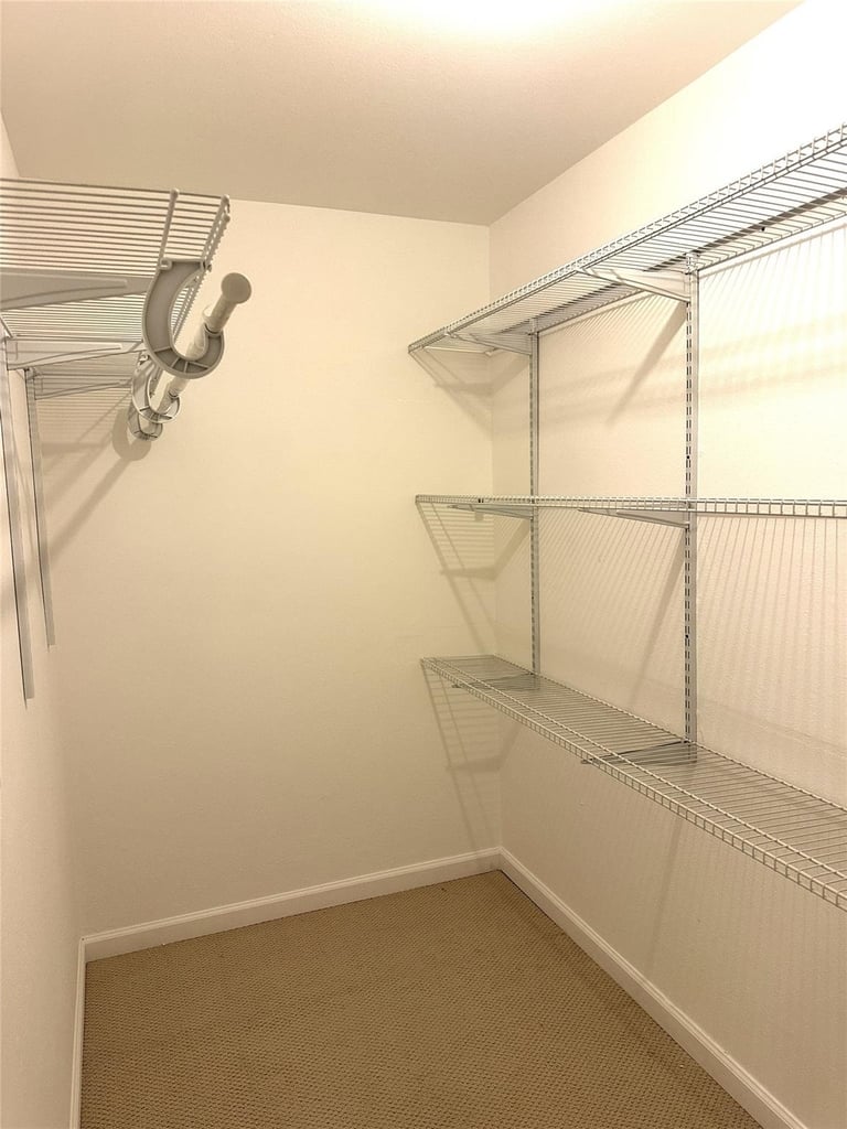 359 N Post Oak Lane - Photo 14