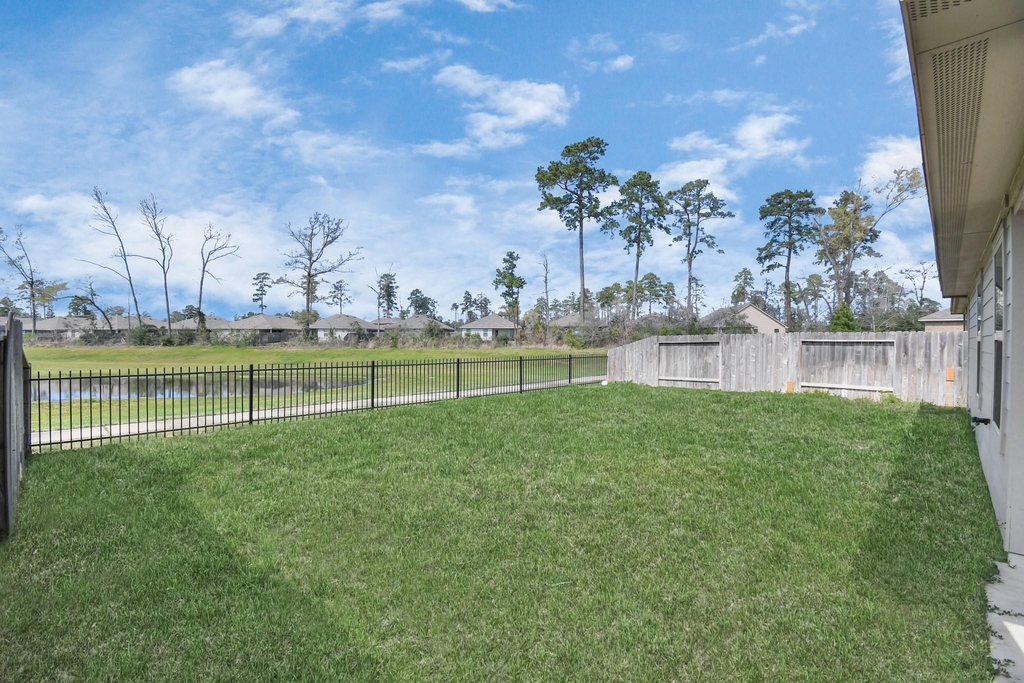 14206 West Rim Lane - Photo 8