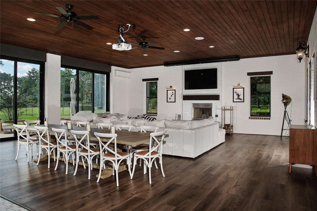 10989 Spell Road - Photo 29