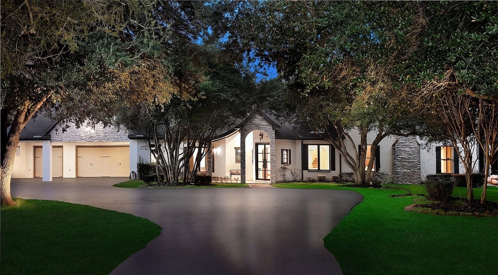 10989 Spell Road - Photo 2