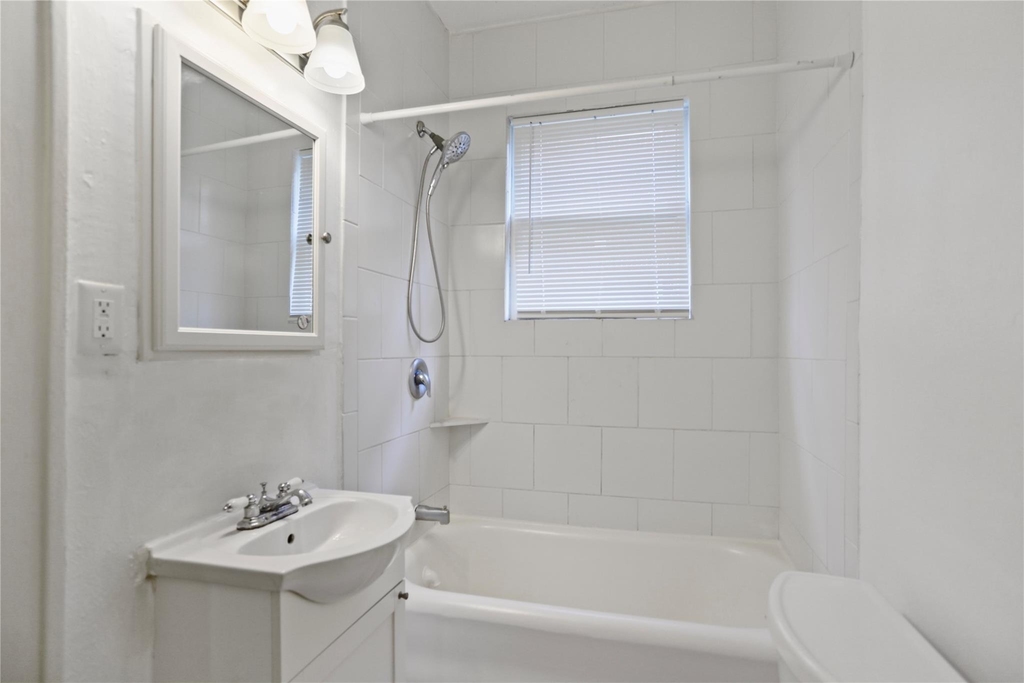 3719 Audubon Place - Photo 2