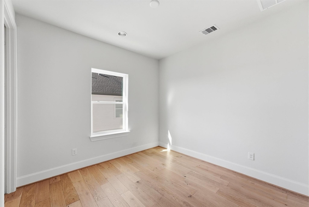 3305 W 11th Street - Photo 15