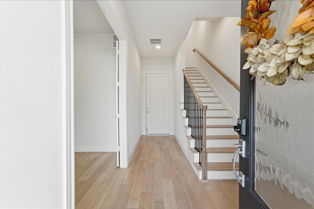3305 W 11th Street - Photo 4