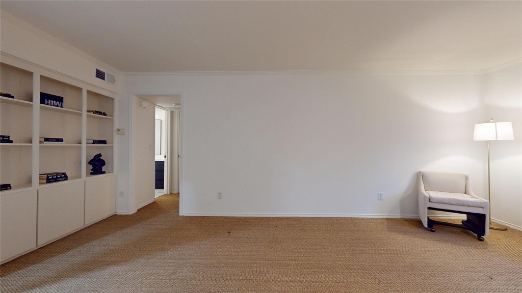 357 N Post Oak Lane - Photo 7