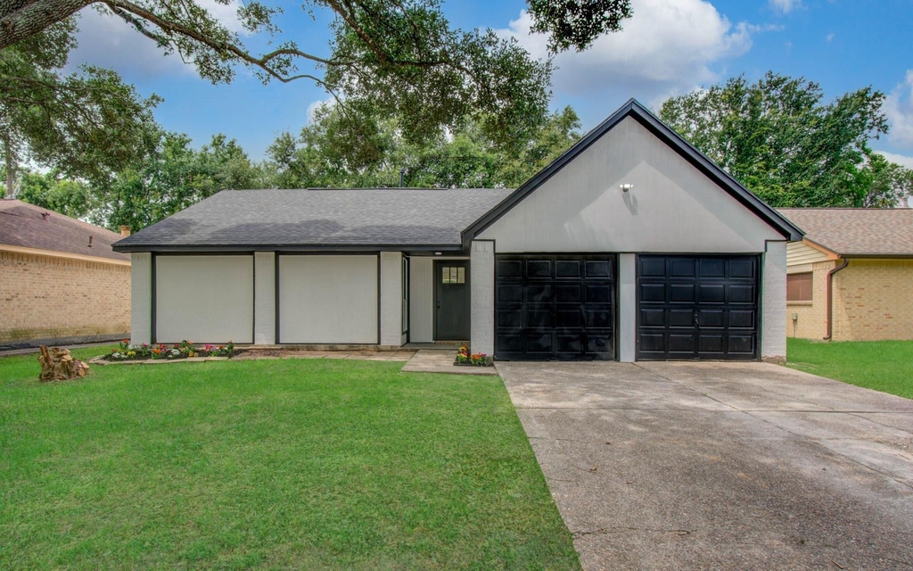 24127 Spring Towne Drive - Photo 3