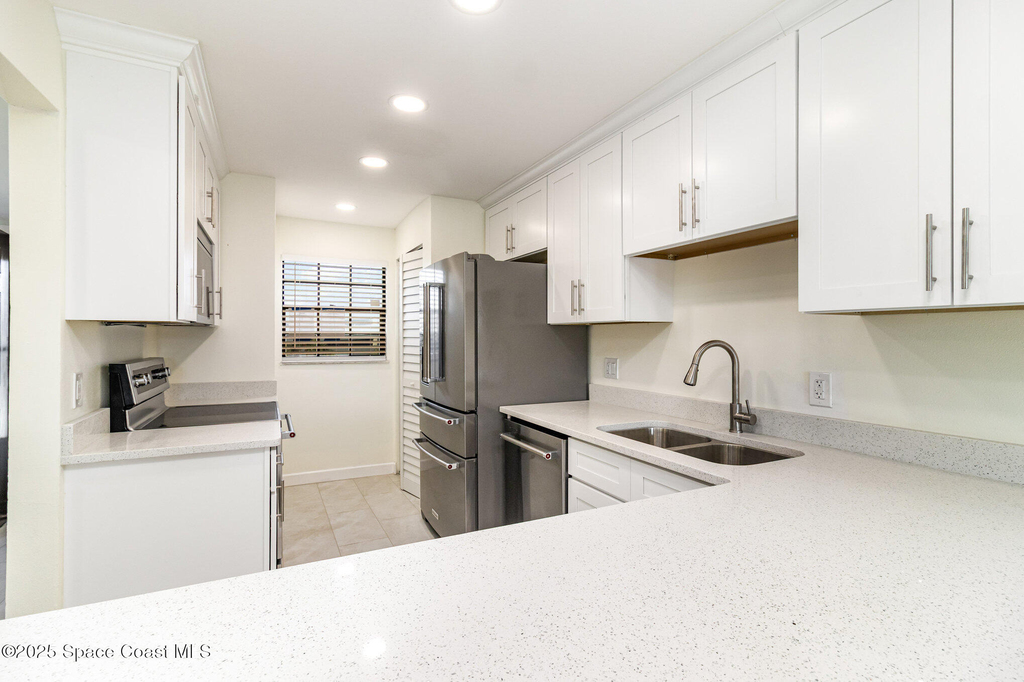 4105 Ocean Beach Boulevard - Photo 5
