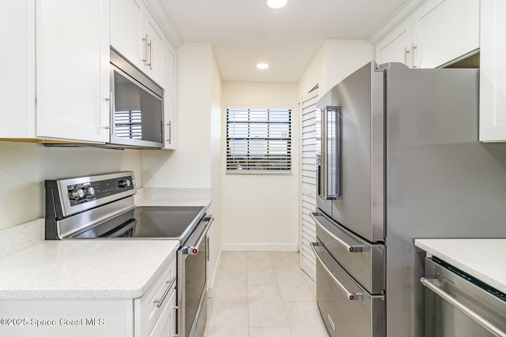 4105 Ocean Beach Boulevard - Photo 3