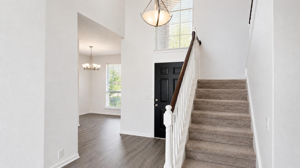 1806 Rockwall Court - Photo 2