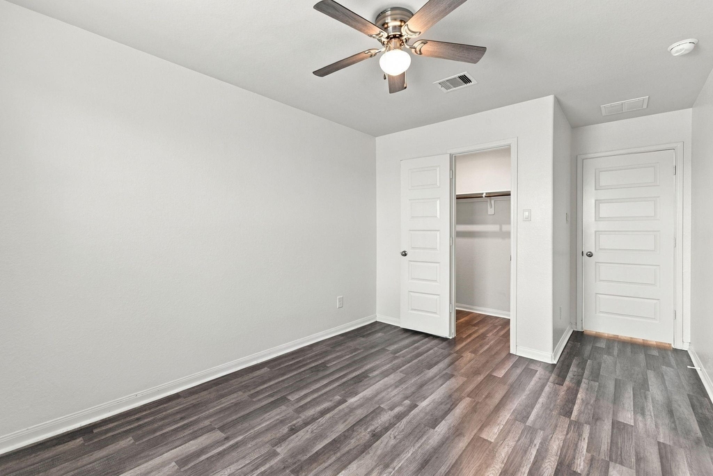 24250 Prairie Glen Lane - Photo 20