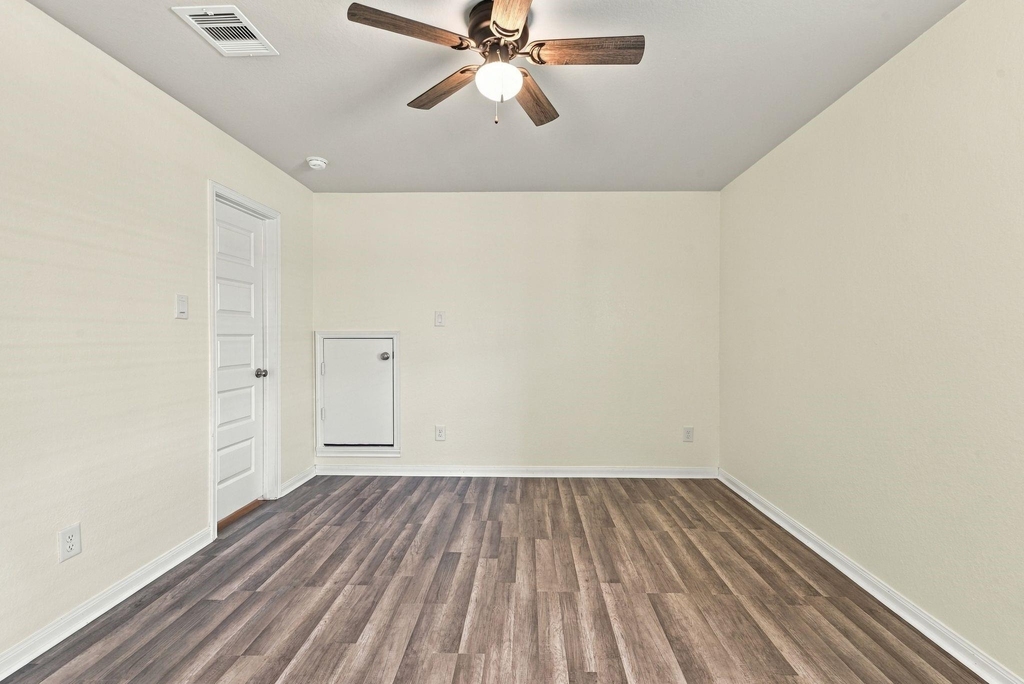 24250 Prairie Glen Lane - Photo 19