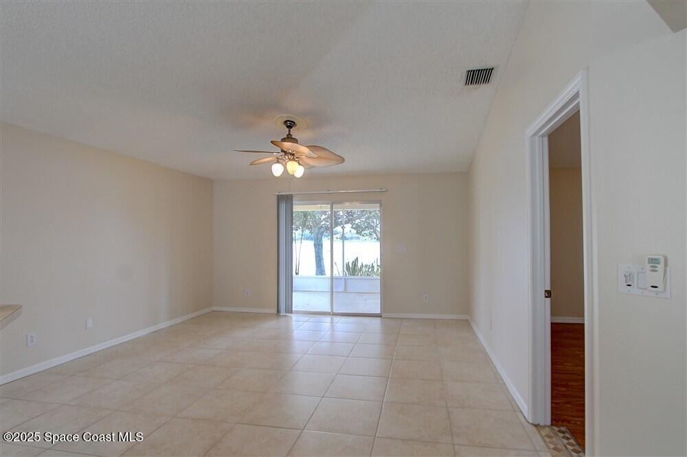 2138 Caledonia Place - Photo 4