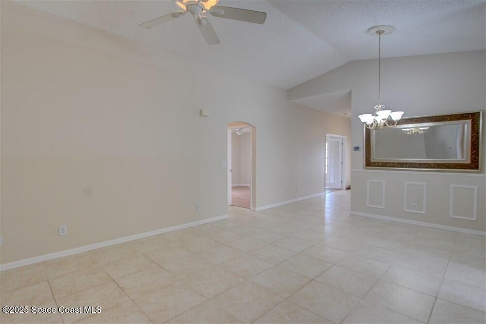 2138 Caledonia Place - Photo 14