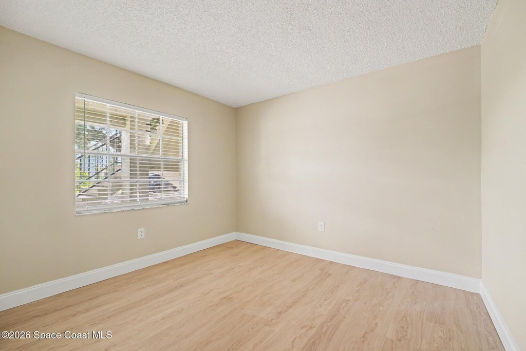 2290 Fox Hollow Drive - Photo 12