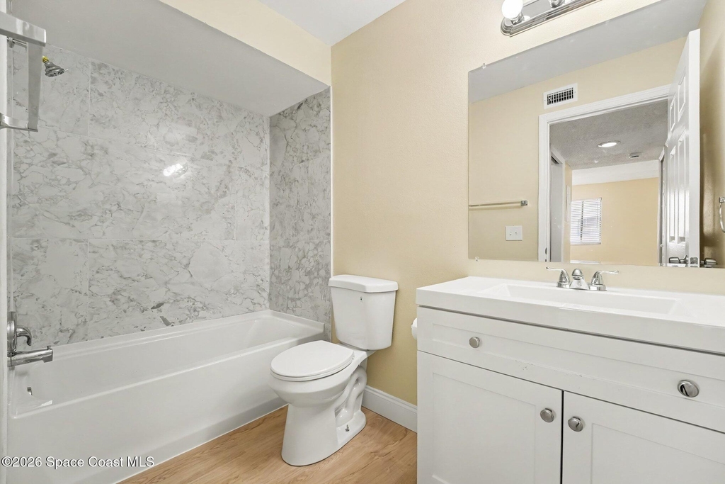 2290 Fox Hollow Drive - Photo 14