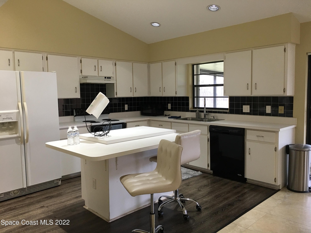 3469 Cabbage Palm Avenue - Photo 4