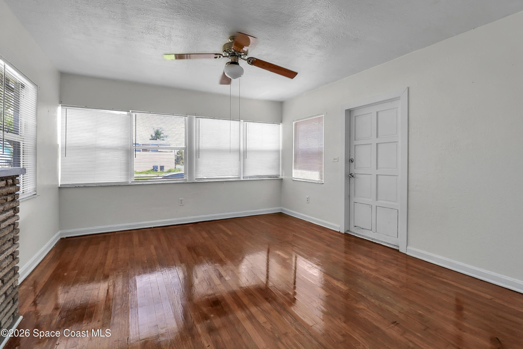 14 S Lemon Avenue S - Photo 3