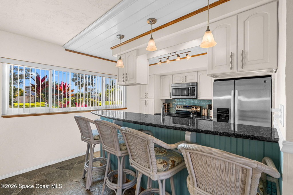 1044 Samar Road - Photo 39