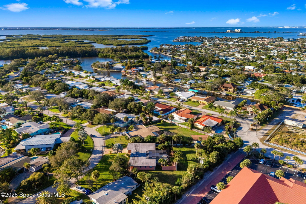 1044 Samar Road - Photo 15