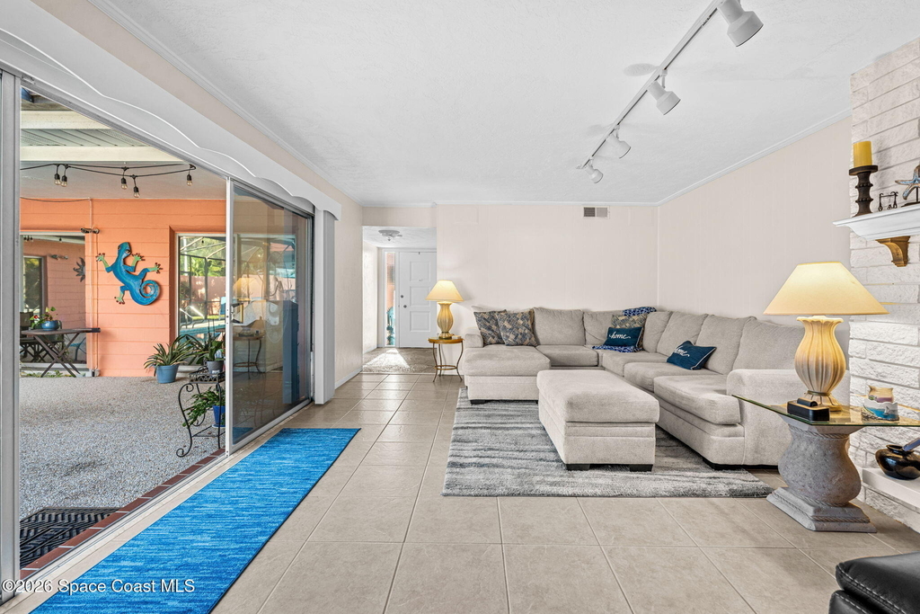 1044 Samar Road - Photo 31