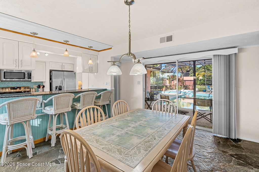 1044 Samar Road - Photo 41