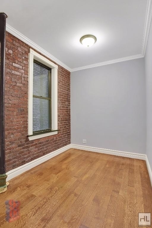 Leroy Street - Photo 3