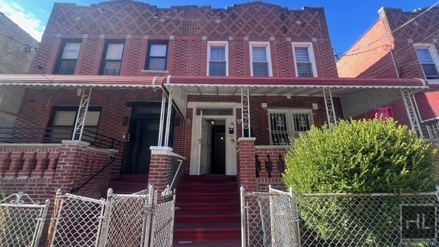 798 Miller Avenue - Photo 15