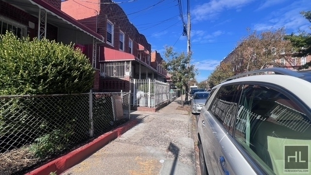 798 Miller Avenue - Photo 17