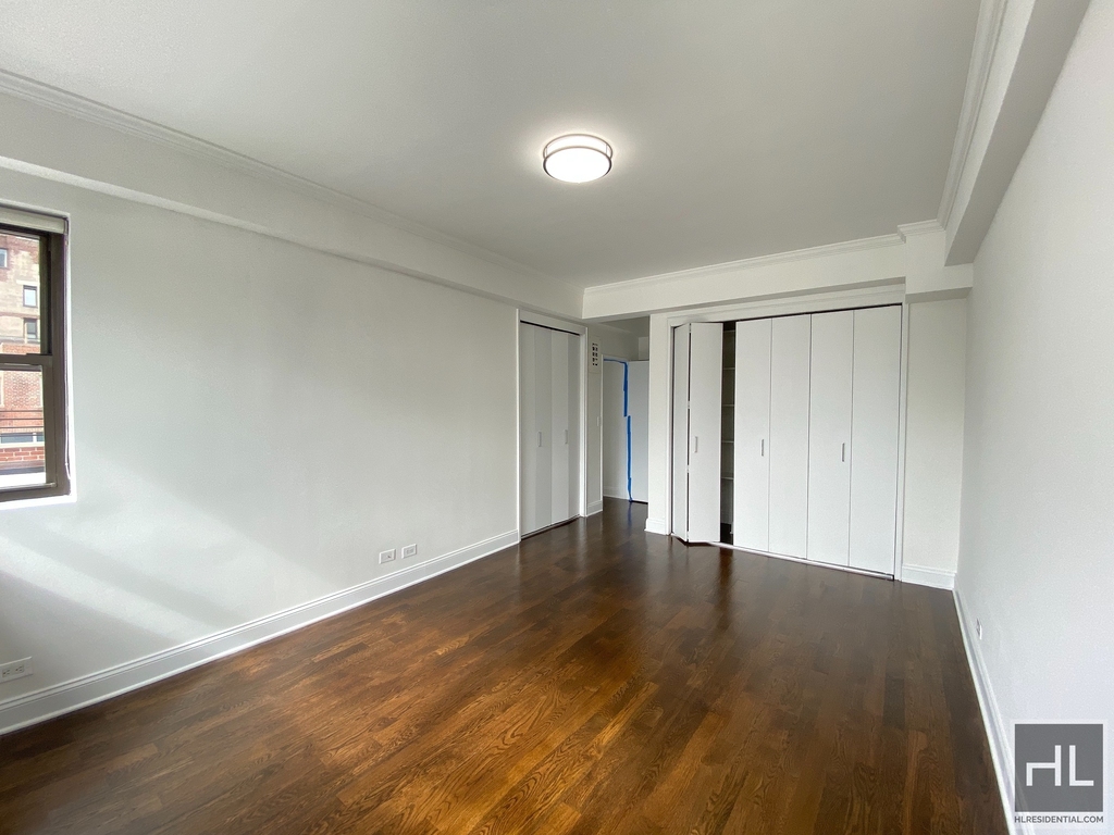 Beekman Place - Photo 0