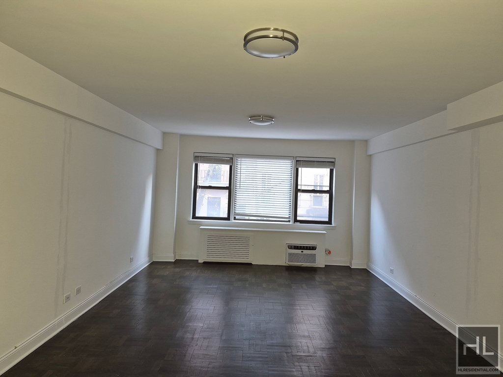 Beekman Place - Photo 0