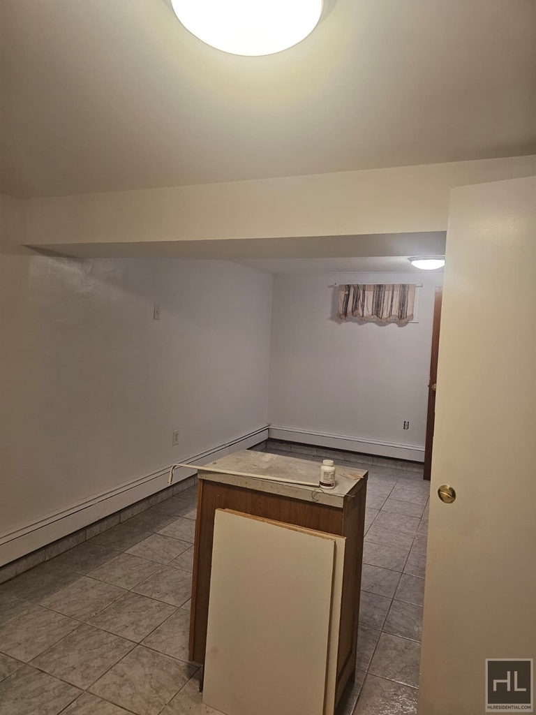 872 East 48 Street - Photo 7