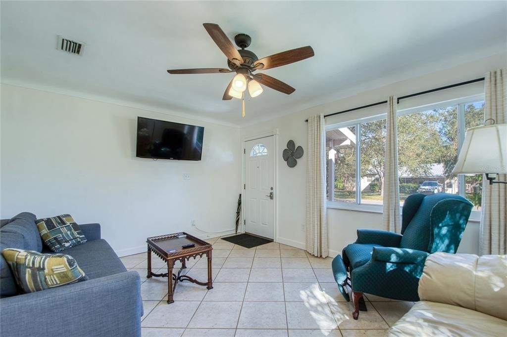 1437 56th Street S - Photo 7