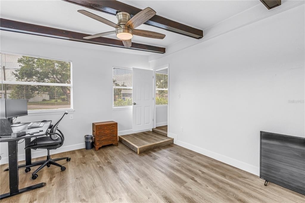 7599 Meadowlawn Drive N - Photo 27