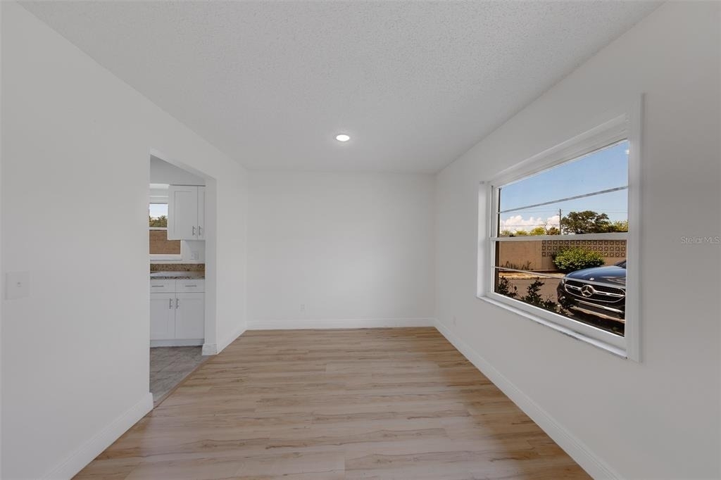 9218 Tudor Drive - Photo 5