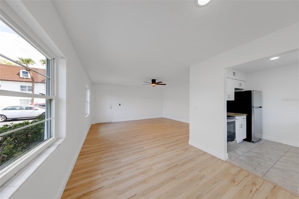 9218 Tudor Drive - Photo 6
