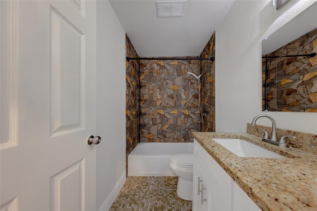 9218 Tudor Drive - Photo 13