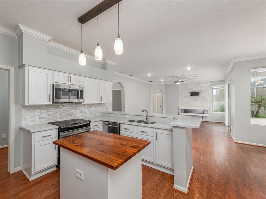 9317 Heritage Oak Court - Photo 9