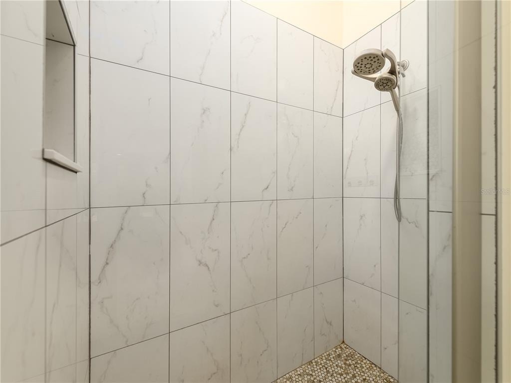 9317 Heritage Oak Court - Photo 21