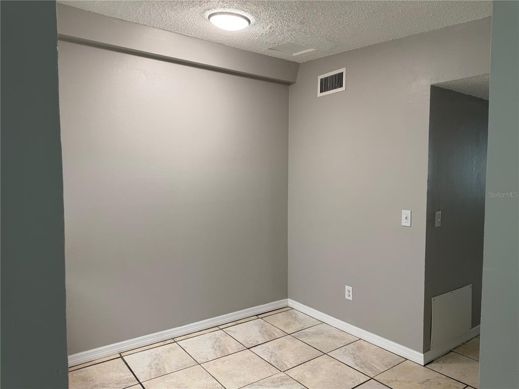 8707 N Mandarine Place - Photo 7