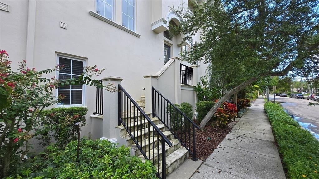 1001 S Rome Avenue - Photo 2