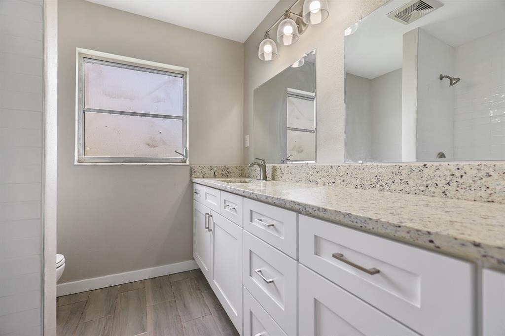 702 Desert Hills Way - Photo 18