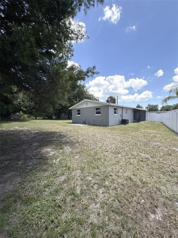 8719 River Forest Circle - Photo 32
